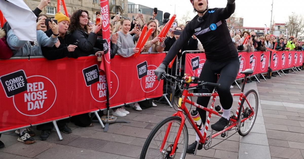 DJ Greg James arrives in Sunderland on his 'Longest Ride'