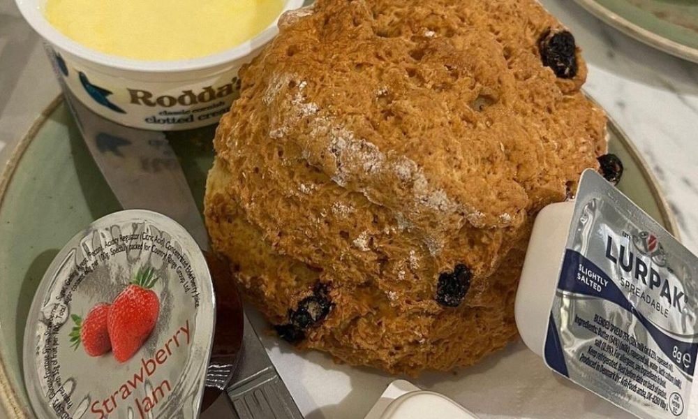 County Durham cafe locals praise for traditional cream teas