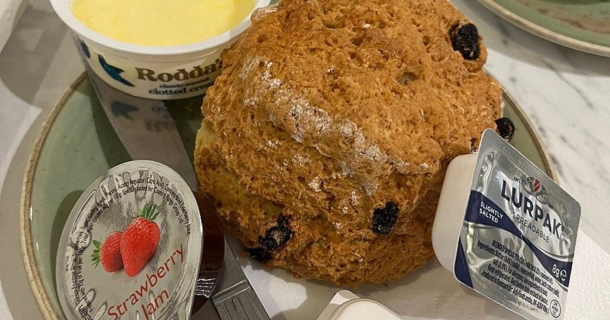 County Durham cafe locals praise for traditional cream teas