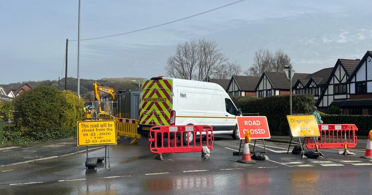 Burst water mains in Harwood causes flooding chaos