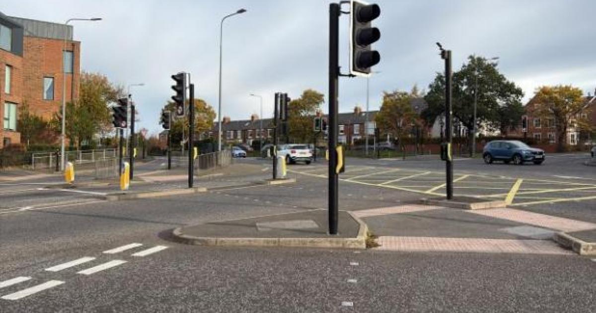 Drivers told to avoid Neville’s Cross amid traffic light fault