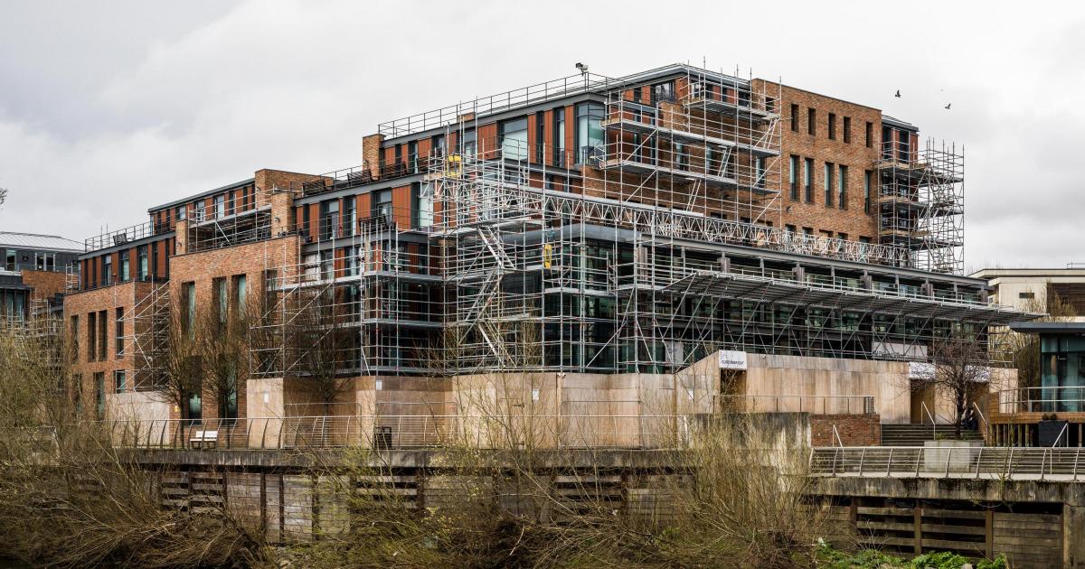 Durham passport office ‘eyesore’ scaffolding to stay through 2026