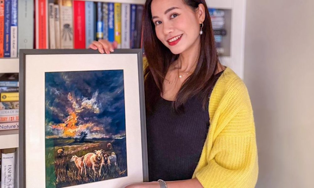 Malton painter wins prestigious Artist of the Year award