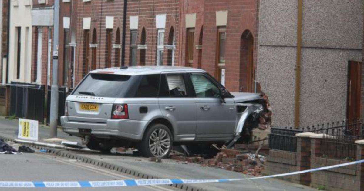 Stoneclough homeowner ‘in shock’ after car crashes into home