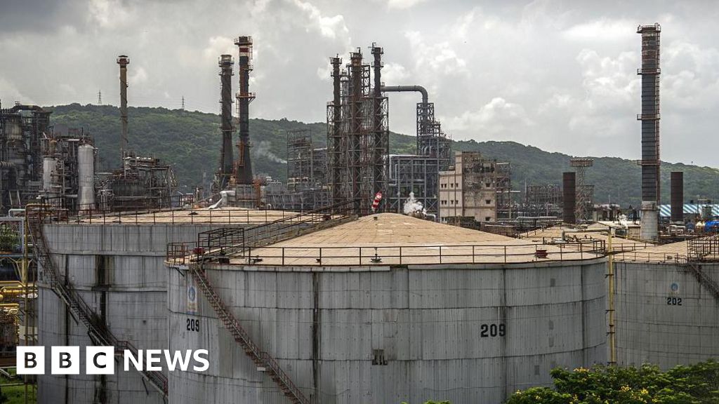 US eases sanctions on Russian oil sales to India during Iran conflict