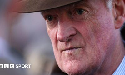 Mark Walsh (centre), Willie Mullins and Fact To File