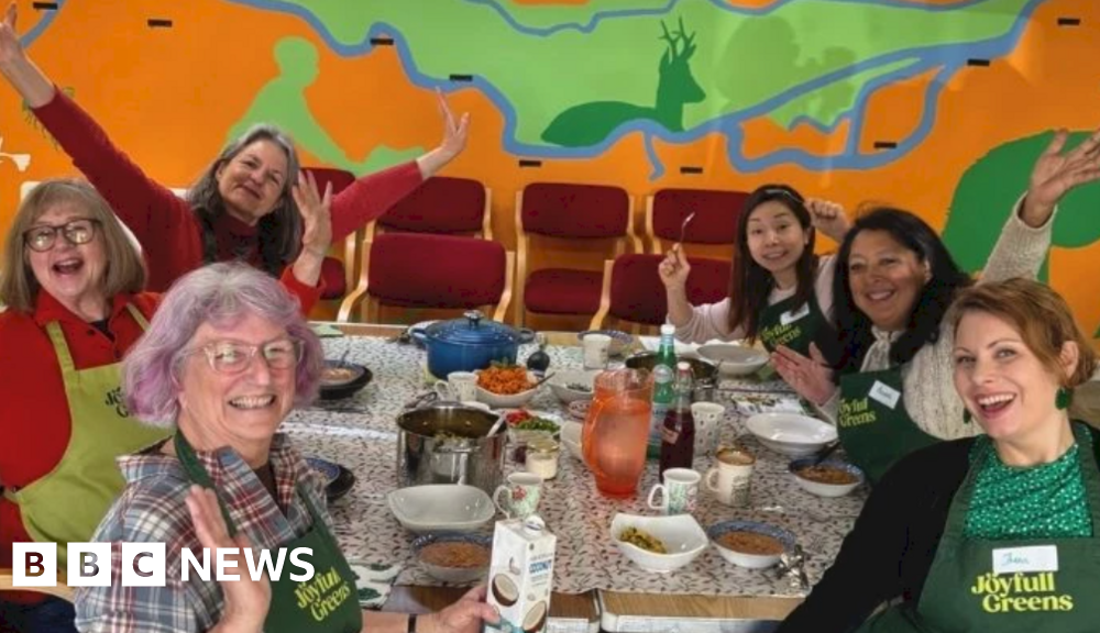 Godalming plant-based cookery classes bring people together