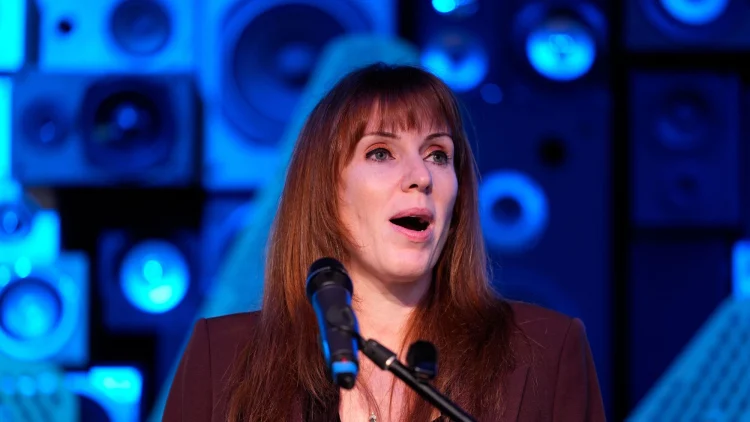 Angela Rayner Joins Fightback Against Government Immigration Reforms