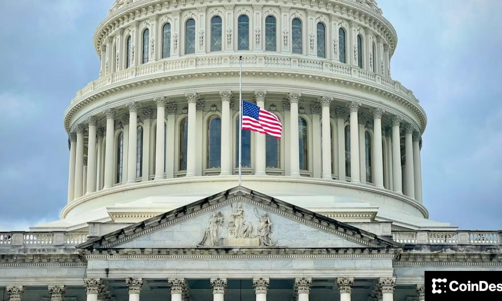 Crypto world faces growing pressure to relent on stablecoin rewards to win bigger prize