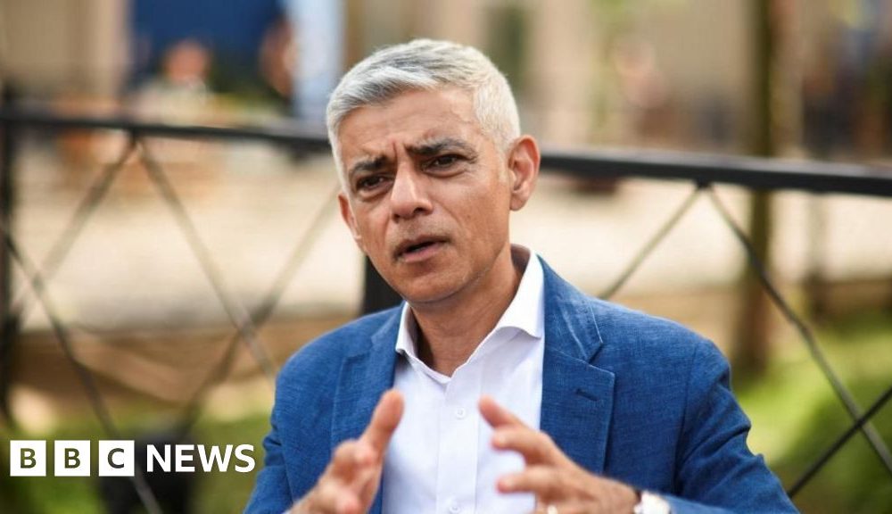 Mayor Sadiq Khan invites embattled AI firm Anthropic to expand in London
