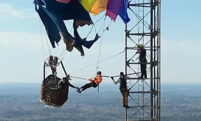 030326_firefighters_rescue_hot_air_balloon_kal