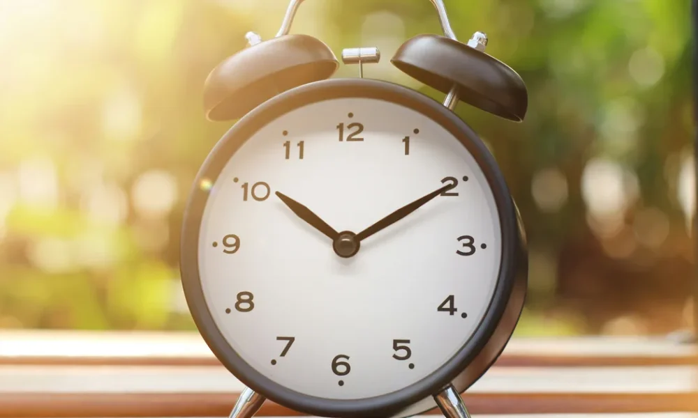 All Arguments For And Against Daylight Savings Time (BST)