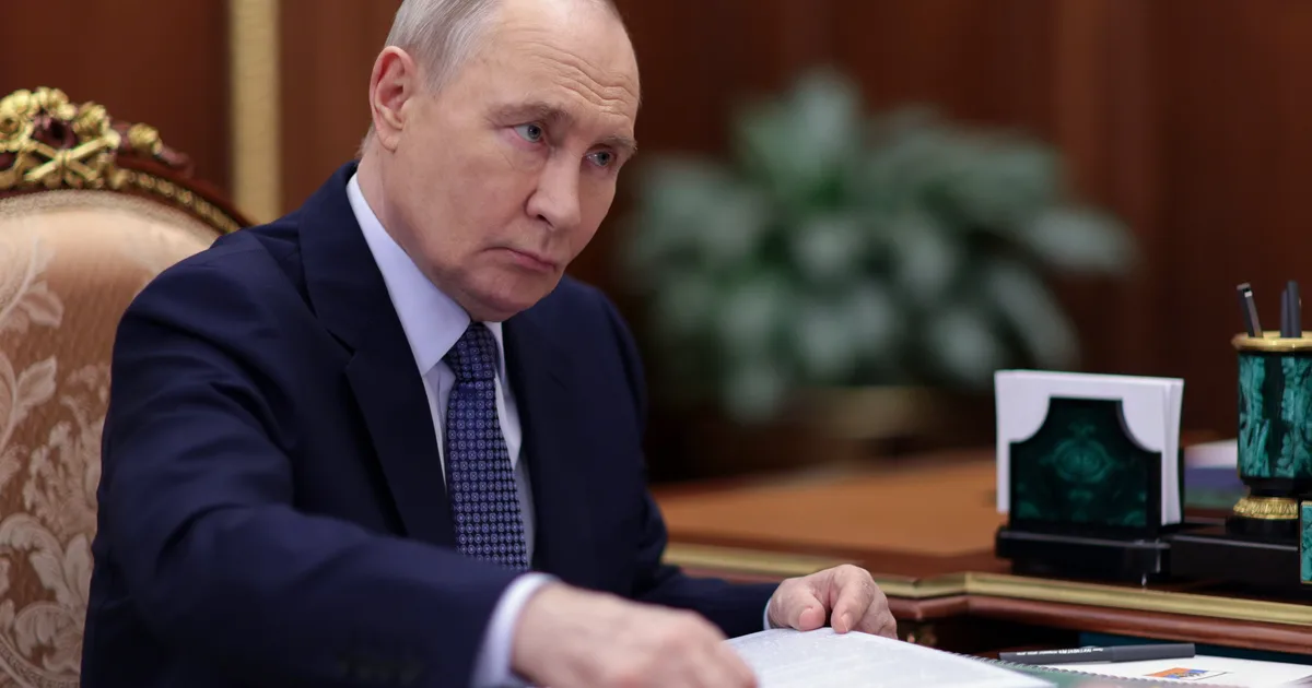 Putin's 'Hidden Hand' Likely Aiding Iran In Its War Against Trump