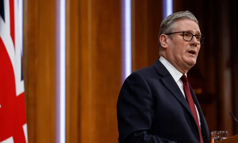 Starmer Weeks Away From Leadership Challenge, Labour MP Warns