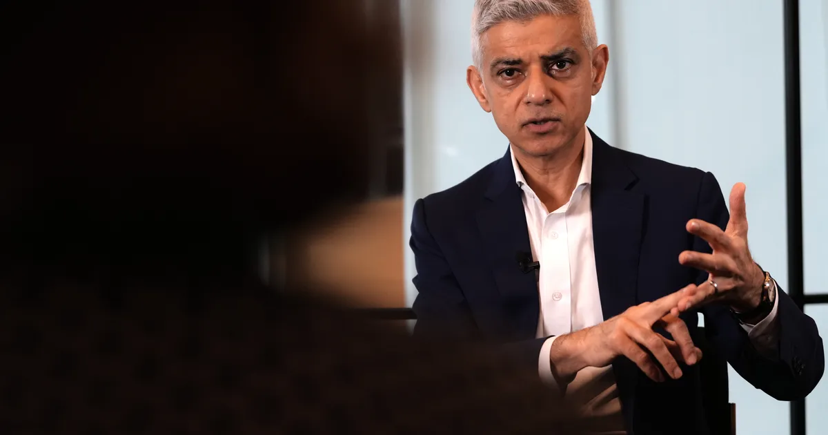 Labour Should Pledge EU Reentry Says Sadiq Khan