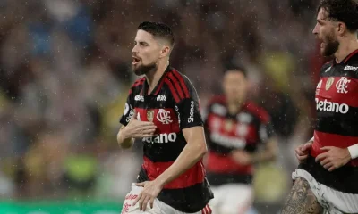 Jorginho of Brazil's Flamengo celebrates after scoring his side's second goal, from the penalty spot, during the Recopa Sudamericana second leg final soccer match against Argentina's Lanus in Rio de Janeiro, Thursday, Feb. 26, 2026. (AP Photo/Bruna Prado)