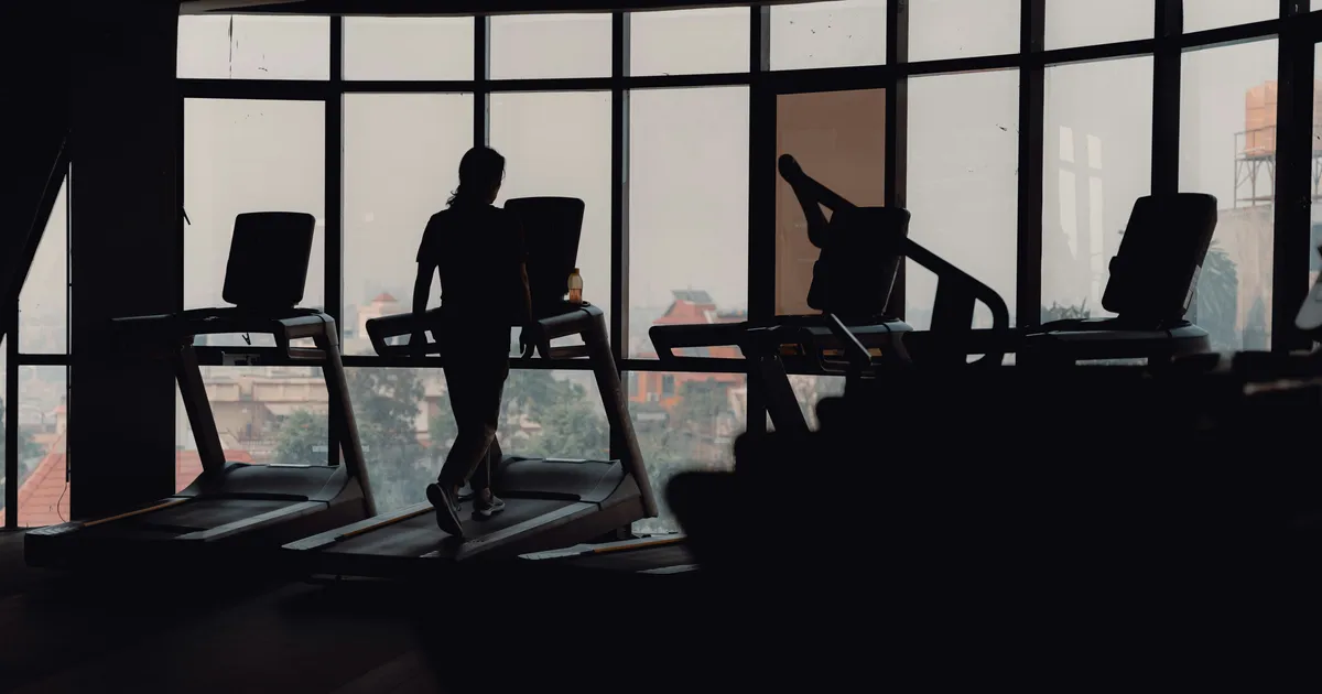 Sprinting vs. Relaxation: New 2026 Study Reveals Best Exercise For Panic Attack Prevention