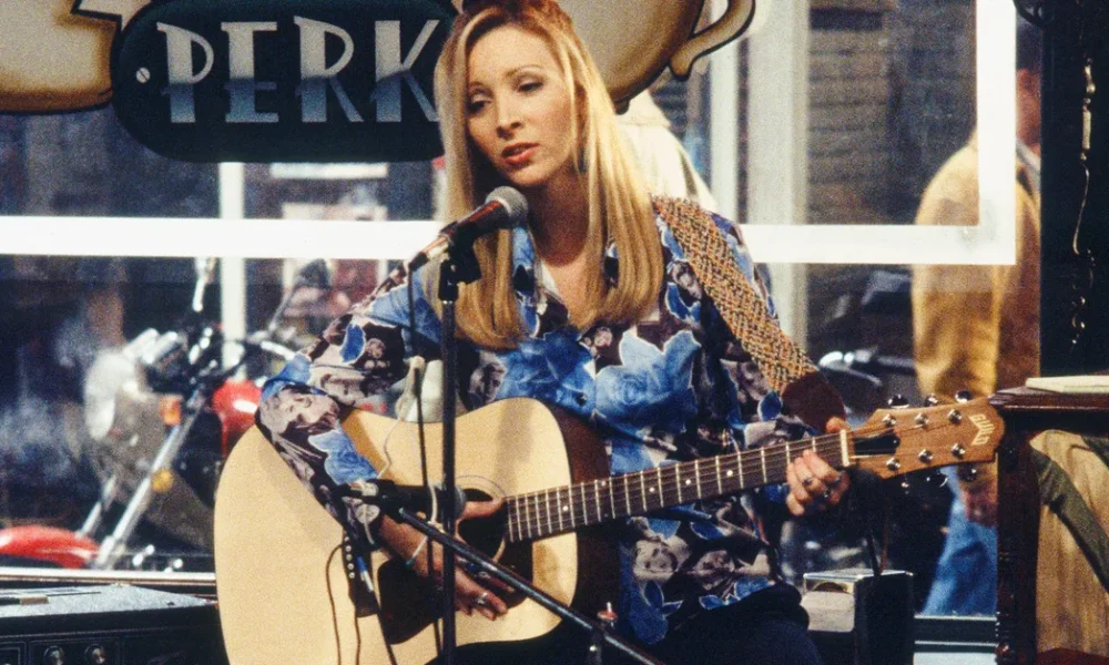 Lisa Kudrow Had A Hand In Writing Phoebe's Friends Songs