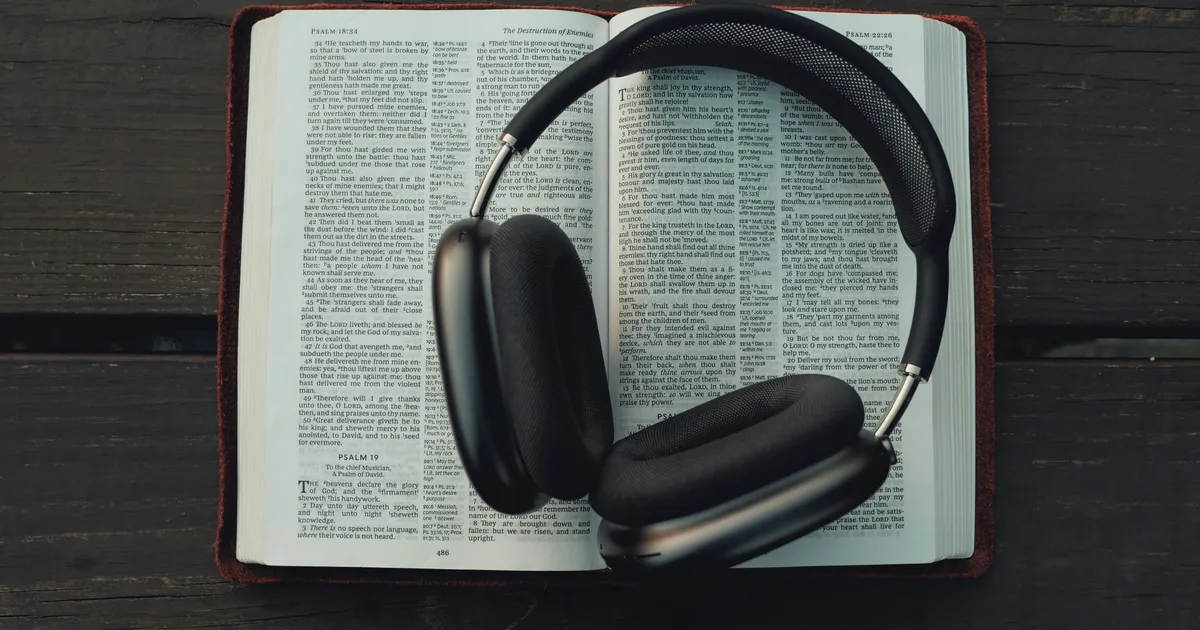 Does Listening To Audiobooks Count As Reading?
