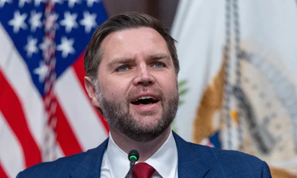 JD Vance Responds To Joe Rogan Insulting MAGA 'Dorks'