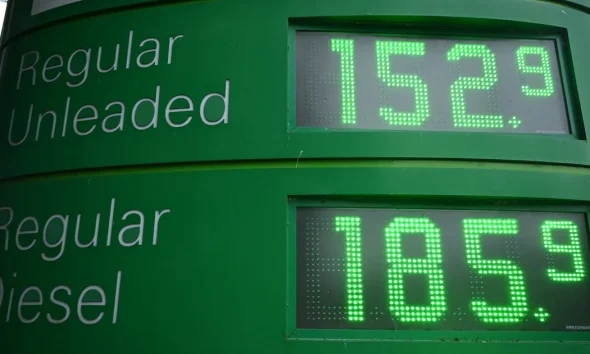 Energy Crisis May Echo 70's Oil Shock, Ex-BoE Deputy Says