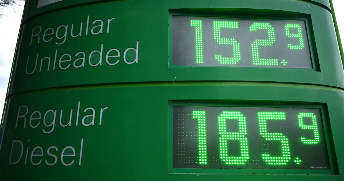 Energy Crisis May Echo 70's Oil Shock, Ex-BoE Deputy Says