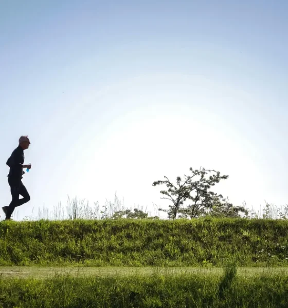 8 Incredible Benefits Of Running (Even For 10 Minutes)