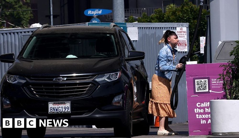 US petrol price tops $4 for first time since 2022