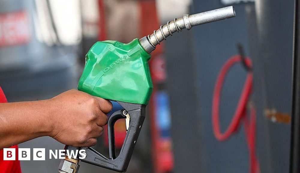 Fuel prices begin to fall in Ireland after excise duty cuts