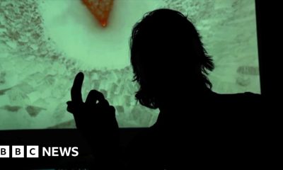 Iranians show daily life under air strikes and regime crackdown