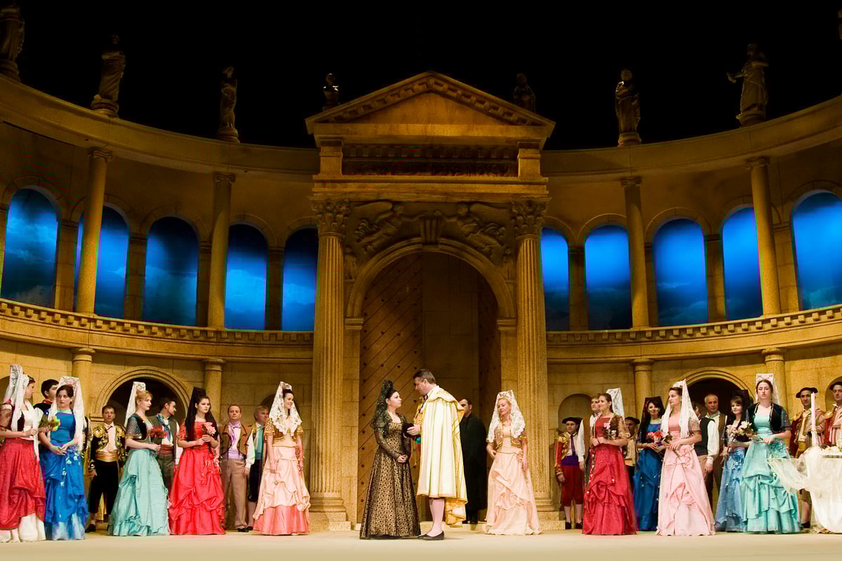 An evening of passion, sexual jealousy and death... Ellen Kent's farewell opera tour is coming to the Kings Theatre