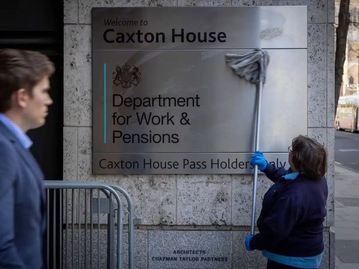 DWP PIP review wont bother reading responses — it's AI's job now
