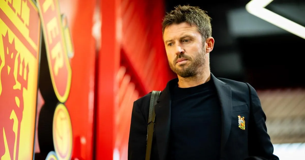 Michael Carrick told to get rid of two Man Utd stars to avoid 'foolhardy' mistake | Football