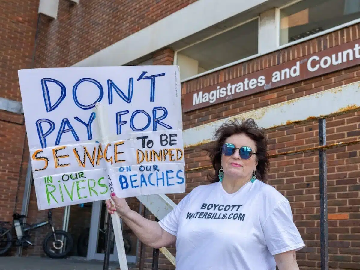 Water bills boycotter says 'I'm taking this all the way'