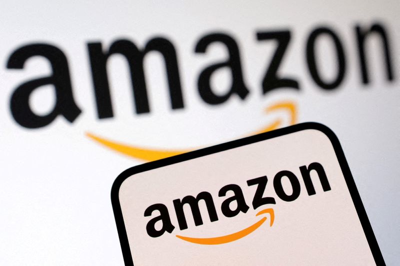Amazon down for thousands of users in US, Downdetector shows