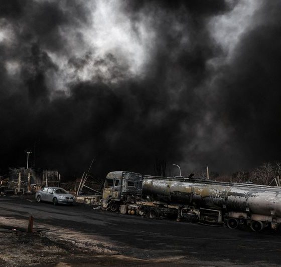 Trump says US could escort ships through strait as oil prices roil global economy