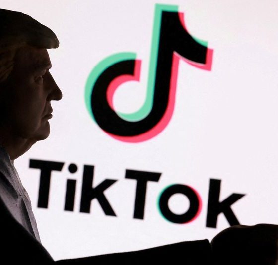 Trump administration set to receive $10 billion fee for brokering TikTok deal, WSJ reports