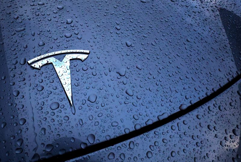 Australia’s Syrah, Tesla extend deadline to resolve alleged default in graphite supply deal