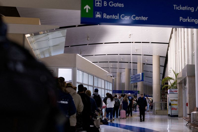 Trump administration touts plan for ICE at airports amid criticism from union, Democrats