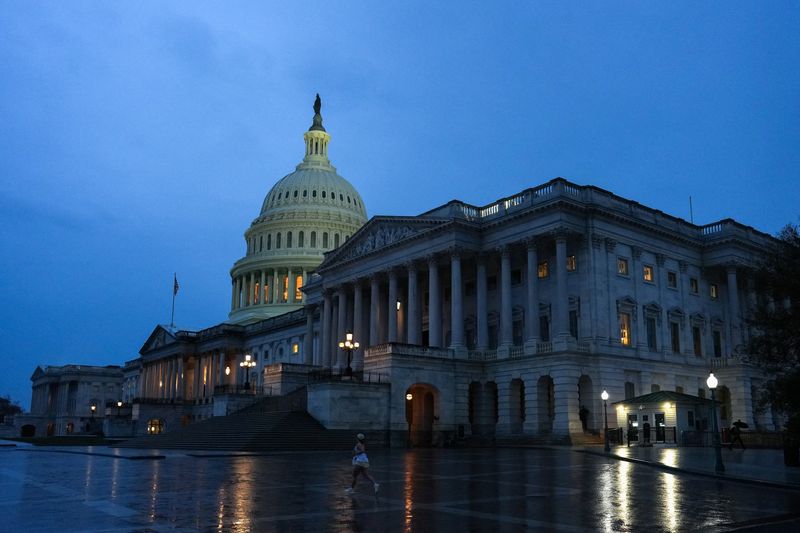 Effort to restore Homeland Security funding founders in Congress, Trump says will pay airport security workers