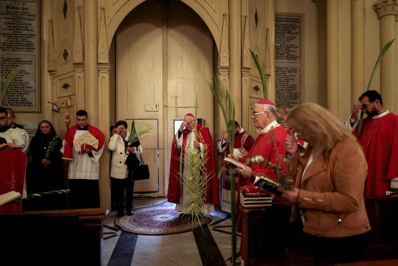 Israeli police block Catholic cardinal from Jerusalem’s Holy Sepulchre on Palm Sunday