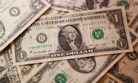 Dollar holds firm as markets brace for drawn-out Middle East war