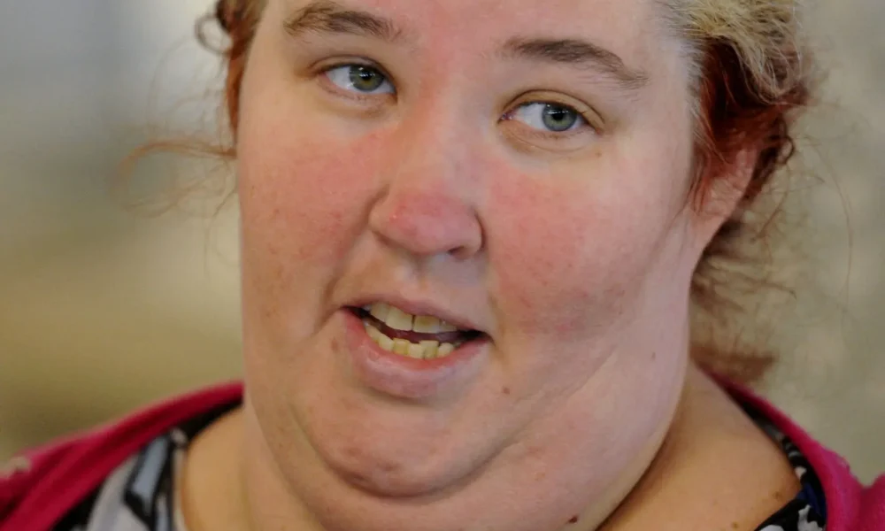 Mama June shows off her impressive weight loss as she arrives in LA with Papa Bear