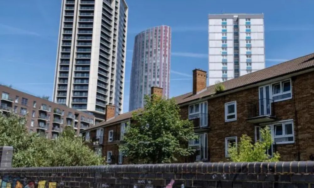 Unions, Green Party and housing groups unite for National Housing Demonstration