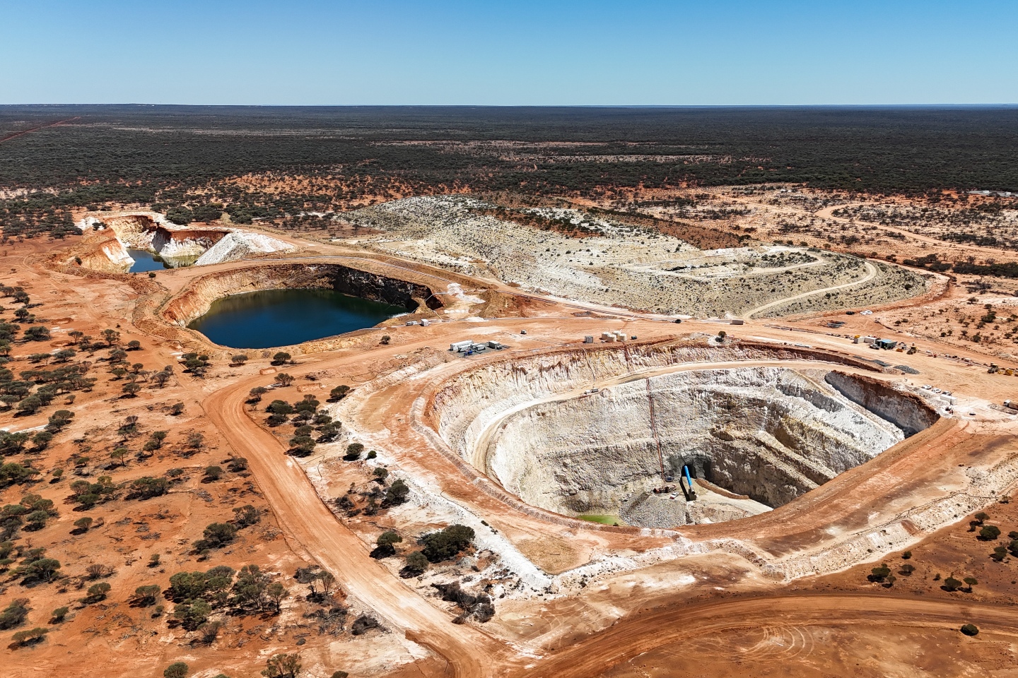 Rox secures $350m Youanmi finance