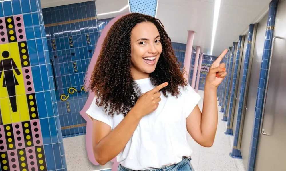 Piccadilly Circus just unveiled 'London's newest tourist attraction' and it only costs 80p to enter