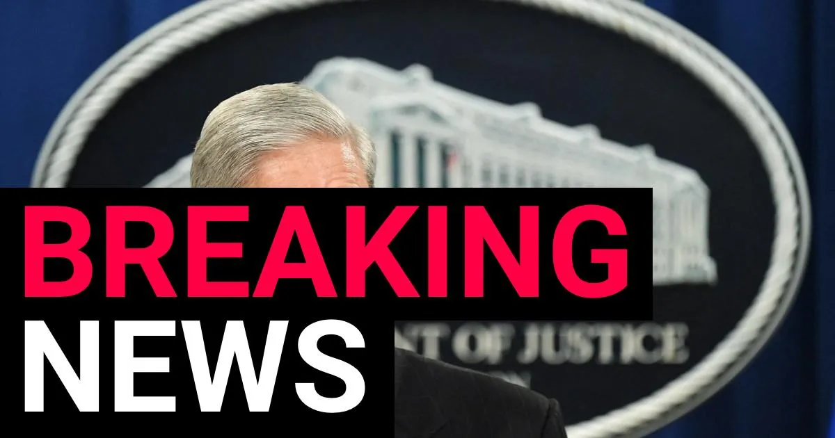 Former FBI chief Robert Mueller who investigated Trump's ties to Russia dies aged 81 | News US