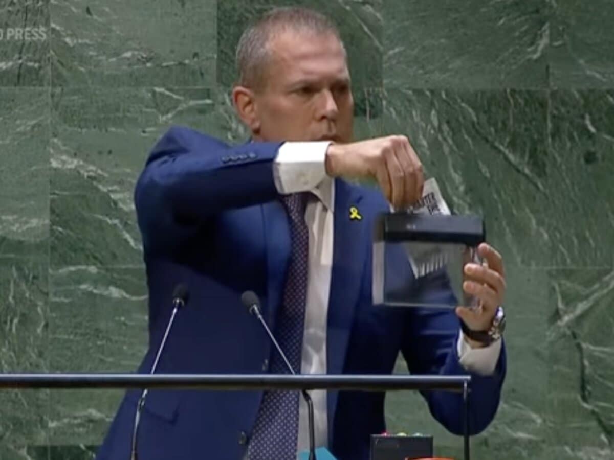 Israel asks for an urgent UN intervention after shredding UN charter