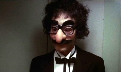 Extreme ‘80s Thriller Starring The Ultimate Scream Queen Keeps You Guessing