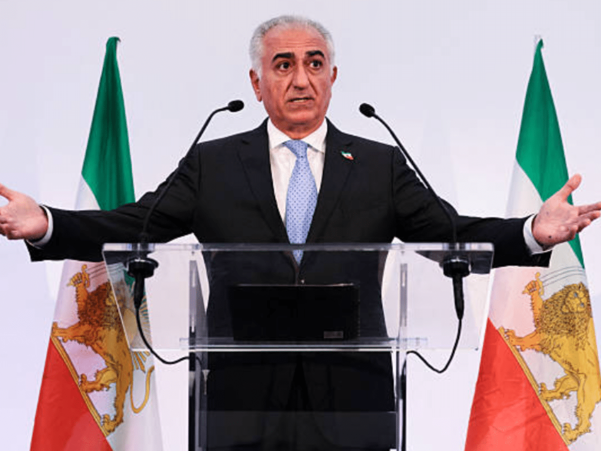 anti-war protest in Belfast sees powerful speakers